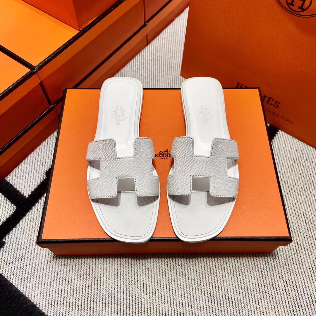 에르메스 올수공 오란 슬리퍼 샌들 앱송 137